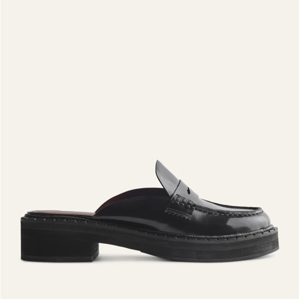 NEW Reformation Angie Loafer Mules Black Leather Size 6